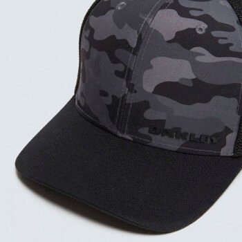OAKLEY TRUCKER CAP (Blackout)